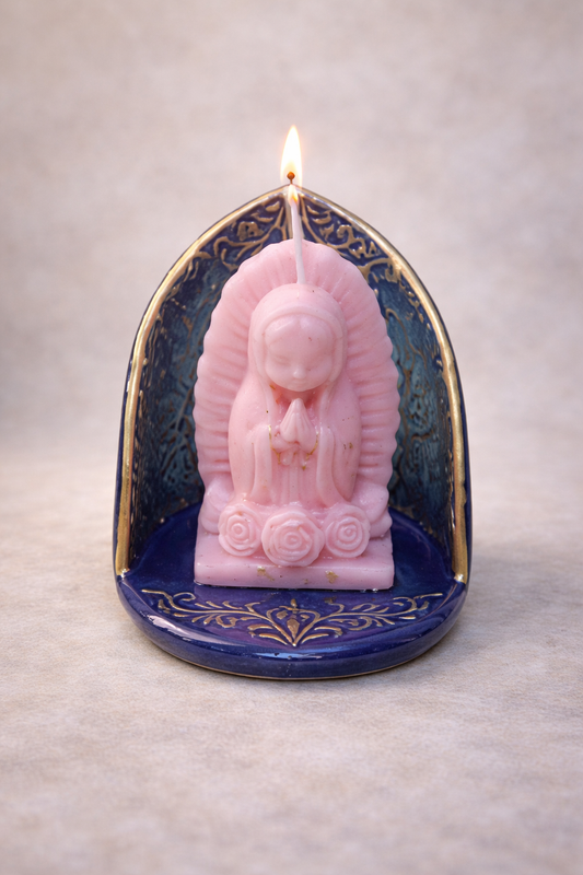 Porta-Vela em Cerâmica com vela Virgem Maria Artesanal